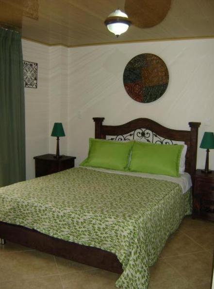 Hoteles Bogota Inn La Soledad Bilik gambar