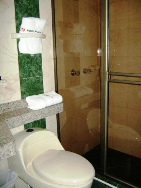 Hoteles Bogota Inn La Soledad Luaran gambar